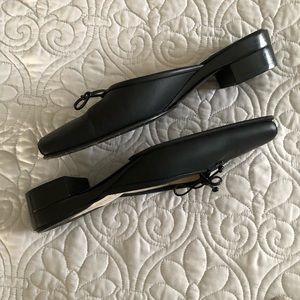 Authentic CHANEL Mules 🖤